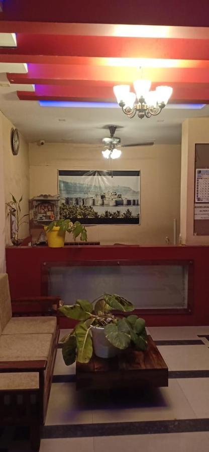 Bed and Breakfast On Point Plaza Murūd Exterior foto