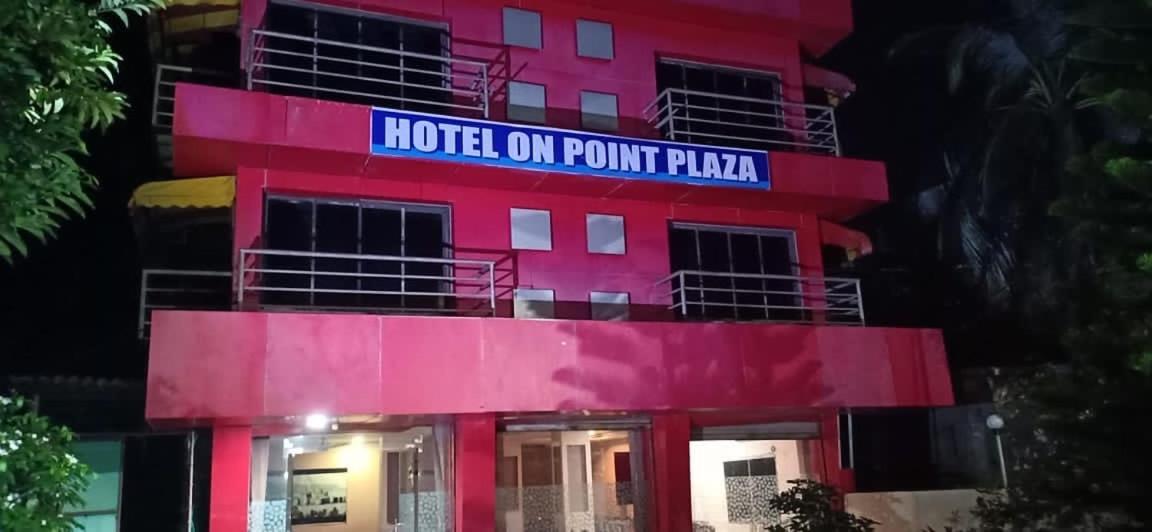 Bed and Breakfast On Point Plaza Murūd Exterior foto
