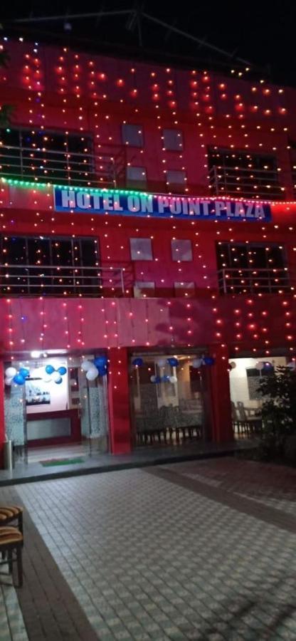 Bed and Breakfast On Point Plaza Murūd Exterior foto