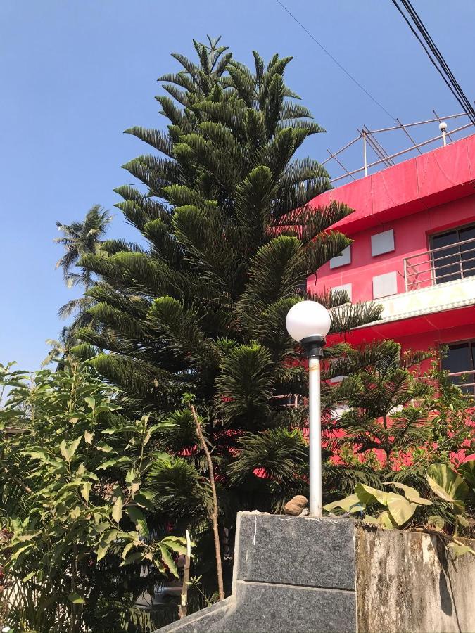 Bed and Breakfast On Point Plaza Murūd Exterior foto