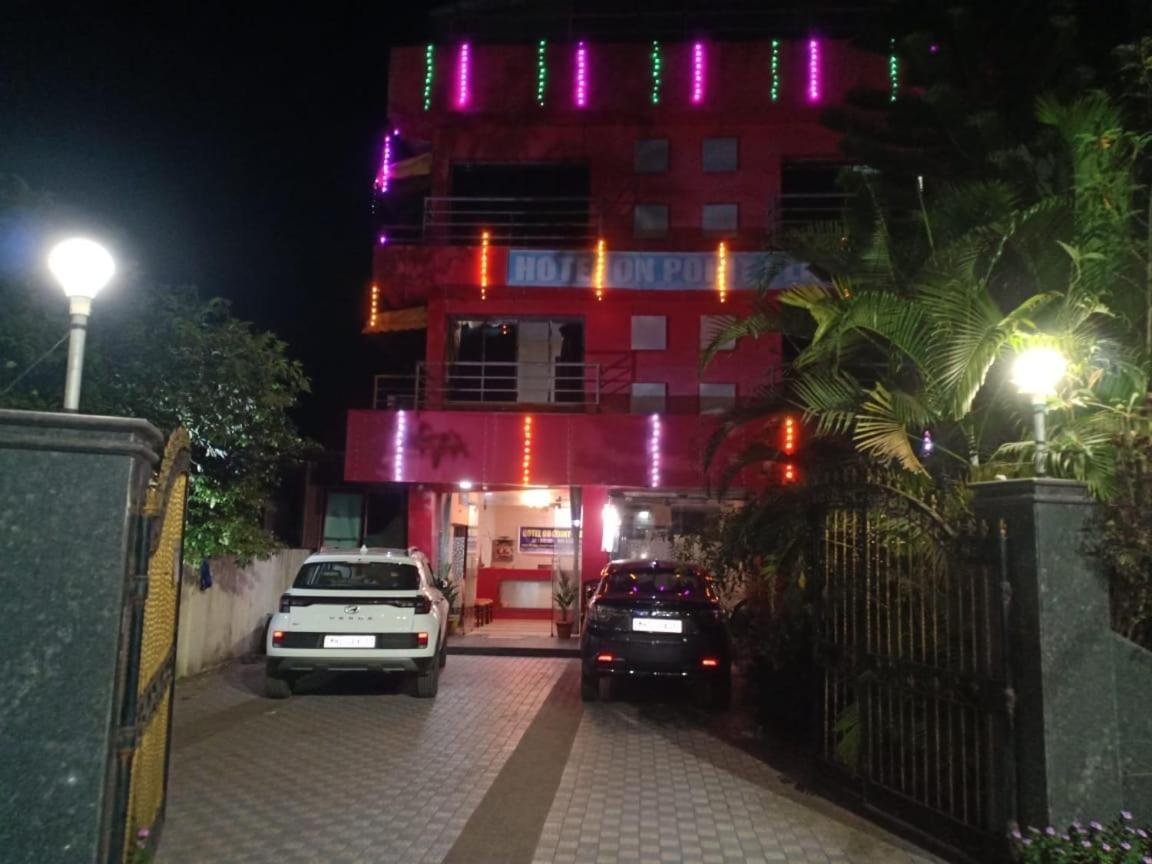 Bed and Breakfast On Point Plaza Murūd Exterior foto