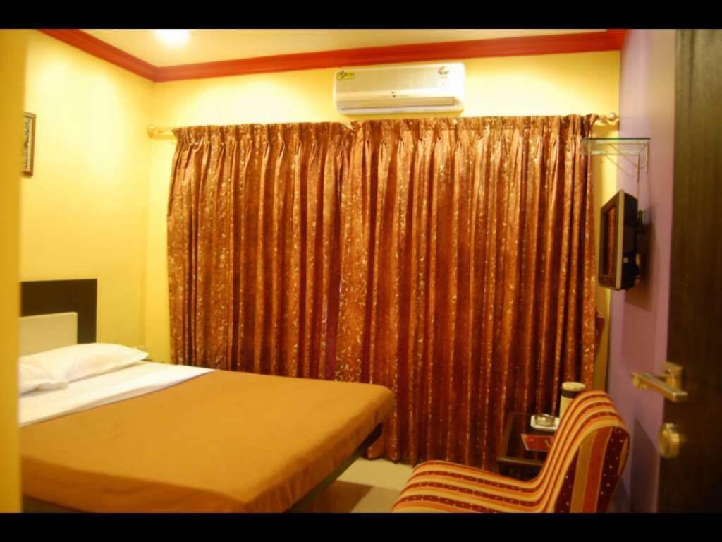 Bed and Breakfast On Point Plaza Murūd Exterior foto